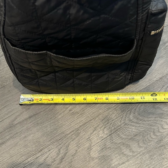 Like new Kate spade Wilson road Carmella quilted black nylon travel bag - Picture 7 of 14